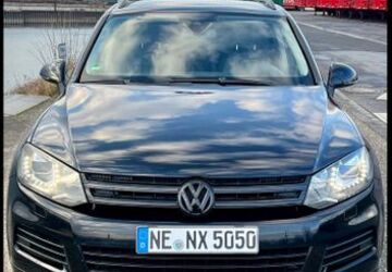 VW Touareg 178.500 km 12.990 &euro; Neuss 41469