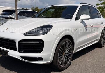 Porsche Cayenne 62.500 km 63.900 &euro; Neukirchen-Vluyn 47506