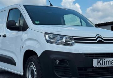 Citroen Berlingo 123.705 km 9.600 &euro; Duisburg 47178